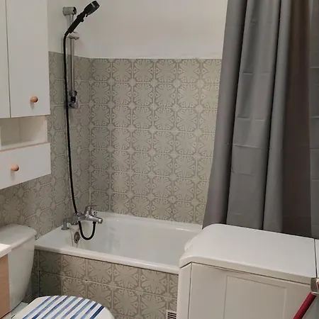 Cozy Close To Melun And